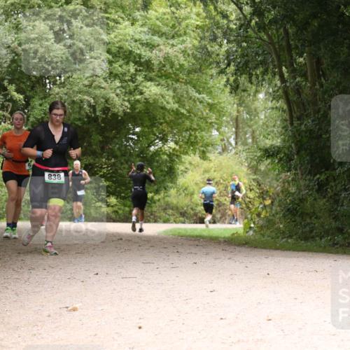 30.08.2026 - Elbe Triathlon Hamburg Antke Förster http://msf.ph/oto/10104121 30.08.2026 11:50:53 Laufen 9, 838 meine-sportfotos.de