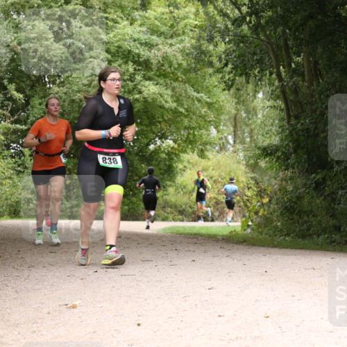 30.08.2026 - Elbe Triathlon Hamburg Antke Förster http://msf.ph/oto/10104123 30.08.2026 11:50:54 Laufen 838 meine-sportfotos.de