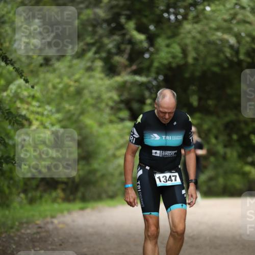 30.08.2026 - Elbe Triathlon Hamburg Antke Förster http://msf.ph/oto/10104144 30.08.2026 11:47:15 Laufen 180, 1347 meine-sportfotos.de