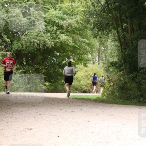 30.08.2026 - Elbe Triathlon Hamburg Antke Förster http://msf.ph/oto/10104147 30.08.2026 11:51:29 Laufen 36 meine-sportfotos.de