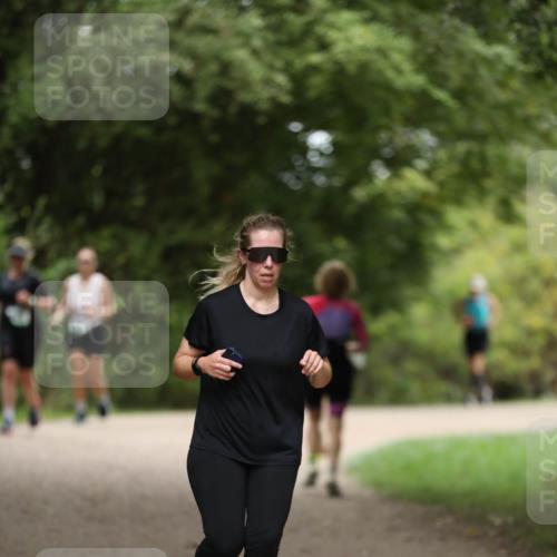 30.08.2026 - Elbe Triathlon Hamburg Antke Förster http://msf.ph/oto/10104158 30.08.2026 11:47:26 Laufen  meine-sportfotos.de