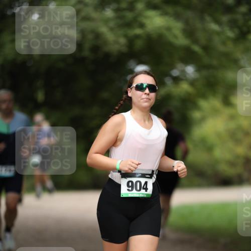 30.08.2026 - Elbe Triathlon Hamburg Antke Förster http://msf.ph/oto/10104176 30.08.2026 11:47:38 Laufen 904 meine-sportfotos.de