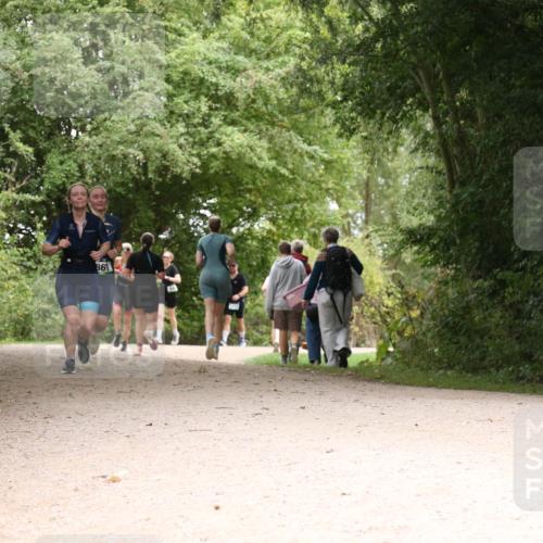 30.08.2026 - Elbe Triathlon Hamburg Antke Förster http://msf.ph/oto/10104261 30.08.2026 11:53:09 Laufen 86 meine-sportfotos.de