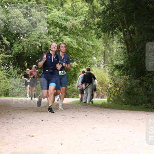 30.08.2026 - Elbe Triathlon Hamburg Antke Förster http://msf.ph/oto/10104263 30.08.2026 11:53:10 Laufen 86 meine-sportfotos.de