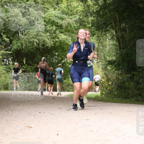30.08.2026 - Elbe Triathlon Hamburg Antke Förster http://msf.ph/oto/10104267 30.08.2026 11:53:12 Laufen 19 meine-sportfotos.de