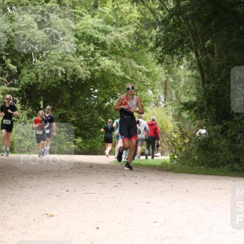 30.08.2026 - Elbe Triathlon Hamburg Antke Förster http://msf.ph/oto/10104273 30.08.2026 11:53:14 Laufen 849 meine-sportfotos.de