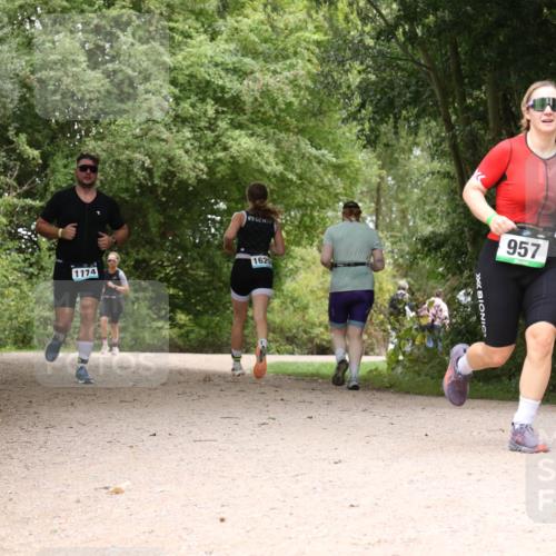30.08.2026 - Elbe Triathlon Hamburg Antke Förster http://msf.ph/oto/10104291 30.08.2026 11:53:24 Laufen 1174, 162, 957 meine-sportfotos.de