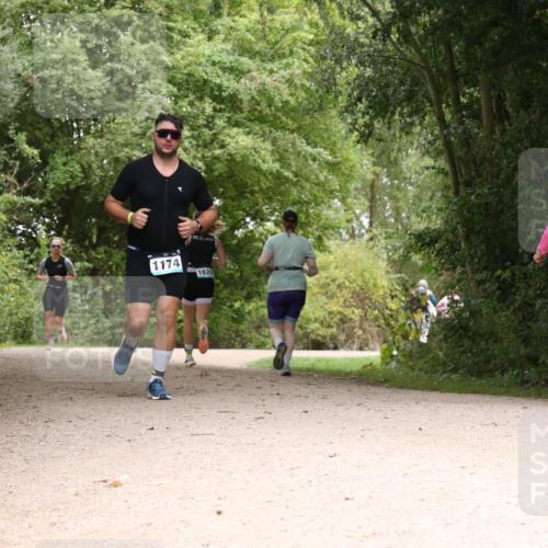 30.08.2026 - Elbe Triathlon Hamburg Antke Förster http://msf.ph/oto/10104297 30.08.2026 11:53:26 Laufen 1174, 1629 meine-sportfotos.de