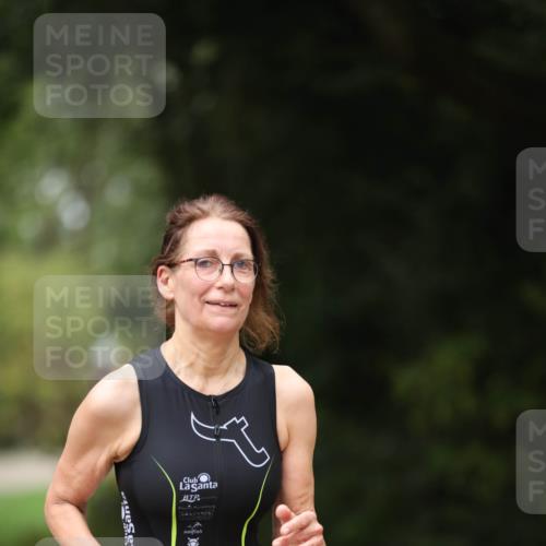 30.08.2026 - Elbe Triathlon Hamburg Antke Förster http://msf.ph/oto/10104298 30.08.2026 11:49:05 Laufen  meine-sportfotos.de