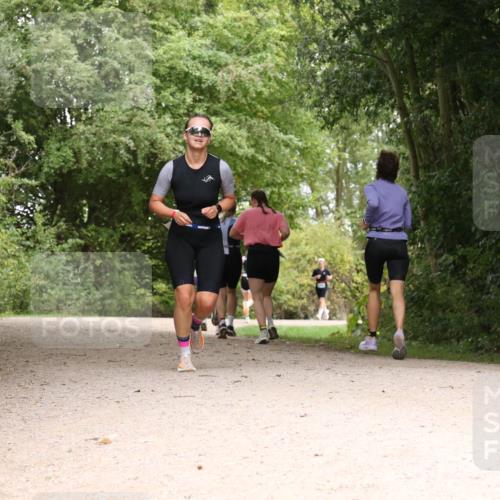 30.08.2026 - Elbe Triathlon Hamburg Antke Förster http://msf.ph/oto/10104307 30.08.2026 11:53:32 Laufen  meine-sportfotos.de