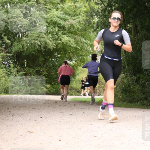 30.08.2026 - Elbe Triathlon Hamburg Antke Förster http://msf.ph/oto/10104311 30.08.2026 11:53:33 Laufen  meine-sportfotos.de