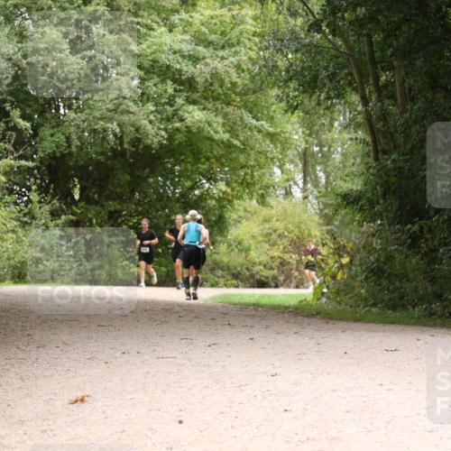 30.08.2026 - Elbe Triathlon Hamburg Antke Förster http://msf.ph/oto/10104365 30.08.2026 11:54:36 Laufen  meine-sportfotos.de