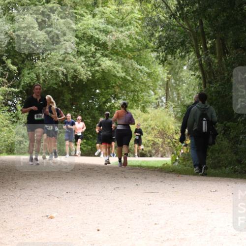 30.08.2026 - Elbe Triathlon Hamburg Antke Förster http://msf.ph/oto/10104367 30.08.2026 11:55:26 Laufen 897 meine-sportfotos.de