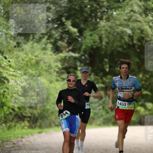 30.08.2026 - Elbe Triathlon Hamburg Antke Förster http://msf.ph/oto/10104378 30.08.2026 11:50:01 Laufen 854, 78, 1455 meine-sportfotos.de