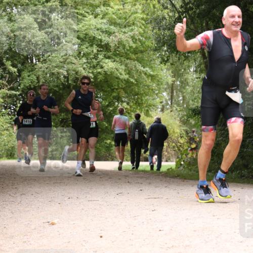 30.08.2026 - Elbe Triathlon Hamburg Antke Förster http://msf.ph/oto/10104379 30.08.2026 11:55:34 Laufen 1410 meine-sportfotos.de
