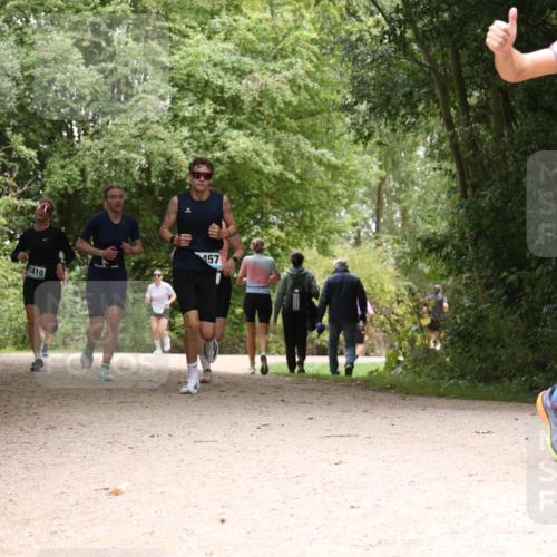 30.08.2026 - Elbe Triathlon Hamburg Antke Förster http://msf.ph/oto/10104381 30.08.2026 11:55:34 Laufen 1410, 457 meine-sportfotos.de