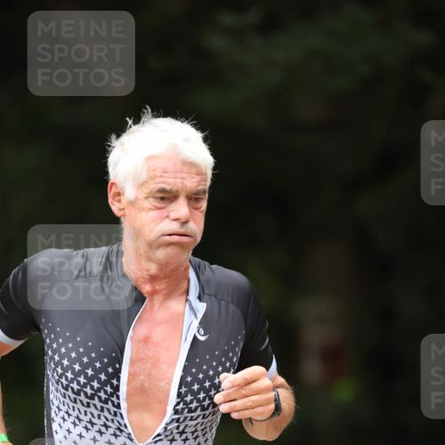 30.08.2026 - Elbe Triathlon Hamburg Antke Förster http://msf.ph/oto/10104402 30.08.2026 11:50:28 Laufen 198 meine-sportfotos.de