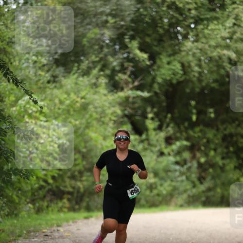 30.08.2026 - Elbe Triathlon Hamburg Antke Förster http://msf.ph/oto/10104466 30.08.2026 11:51:45 Laufen 888 meine-sportfotos.de