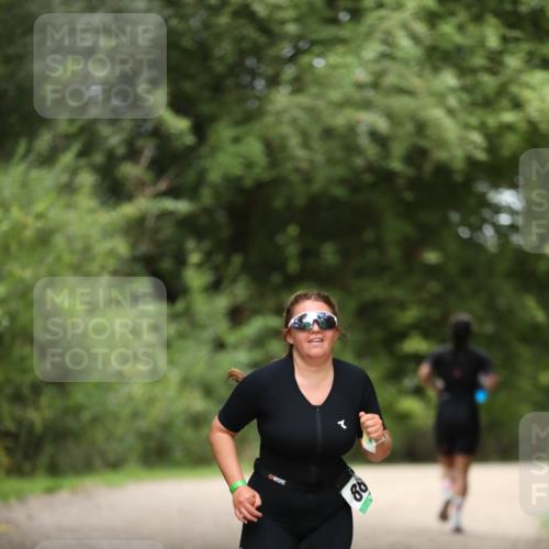 30.08.2026 - Elbe Triathlon Hamburg Antke Förster http://msf.ph/oto/10104470 30.08.2026 11:51:47 Laufen  meine-sportfotos.de