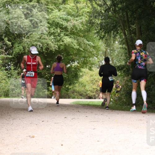 30.08.2026 - Elbe Triathlon Hamburg Antke Förster http://msf.ph/oto/10104481 30.08.2026 11:57:20 Laufen 1131, 161 meine-sportfotos.de