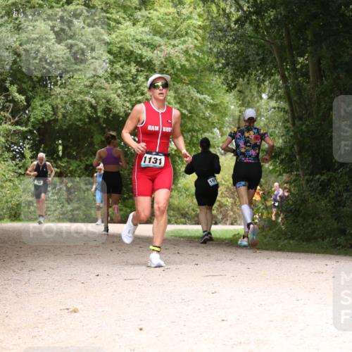 30.08.2026 - Elbe Triathlon Hamburg Antke Förster http://msf.ph/oto/10104483 30.08.2026 11:57:21 Laufen 1131, 16 meine-sportfotos.de