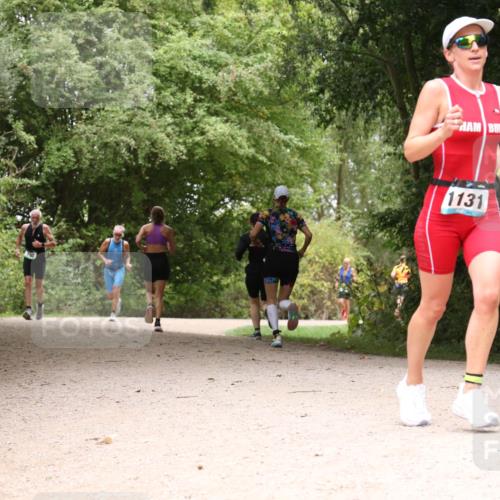 30.08.2026 - Elbe Triathlon Hamburg Antke Förster http://msf.ph/oto/10104487 30.08.2026 11:57:22 Laufen 1131 meine-sportfotos.de