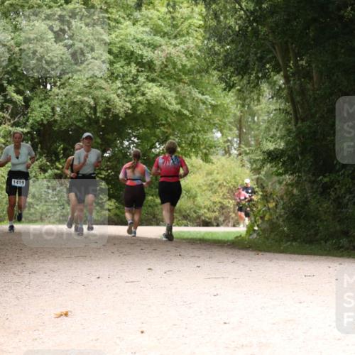 30.08.2026 - Elbe Triathlon Hamburg Antke Förster http://msf.ph/oto/10104531 30.08.2026 11:57:53 Laufen 1419 meine-sportfotos.de