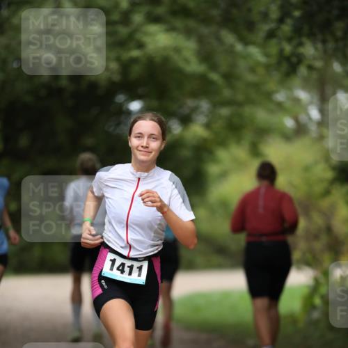 30.08.2026 - Elbe Triathlon Hamburg Antke Förster http://msf.ph/oto/10104546 30.08.2026 11:52:45 Laufen 1411 meine-sportfotos.de