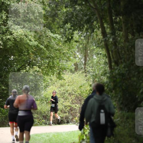 30.08.2026 - Elbe Triathlon Hamburg Antke Förster http://msf.ph/oto/10104674 30.08.2026 11:55:27 Laufen 1410 meine-sportfotos.de