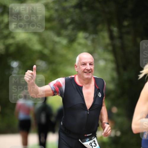 30.08.2026 - Elbe Triathlon Hamburg Antke Förster http://msf.ph/oto/10104686 30.08.2026 11:55:35 Laufen 33 meine-sportfotos.de