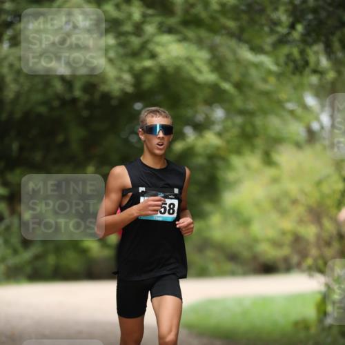 30.08.2026 - Elbe Triathlon Hamburg Antke Förster http://msf.ph/oto/10104710 30.08.2026 11:55:53 Laufen 58 meine-sportfotos.de