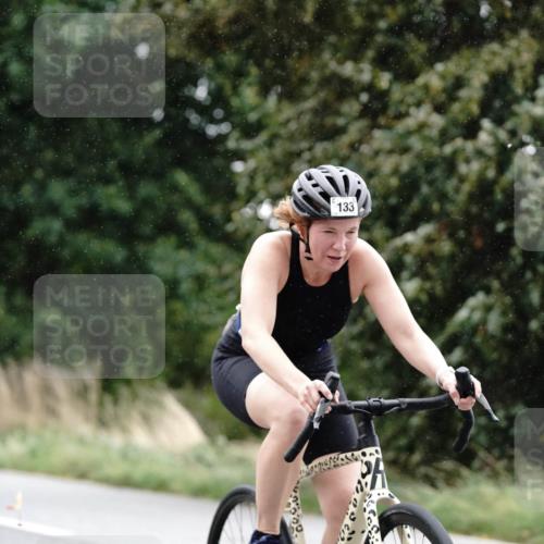 30.08.2026 - Elbe Triathlon Hamburg Michael Burmester http://msf.ph/oto/10113024 30.08.2026 15:41:34 Radfahren 133 meine-sportfotos.de