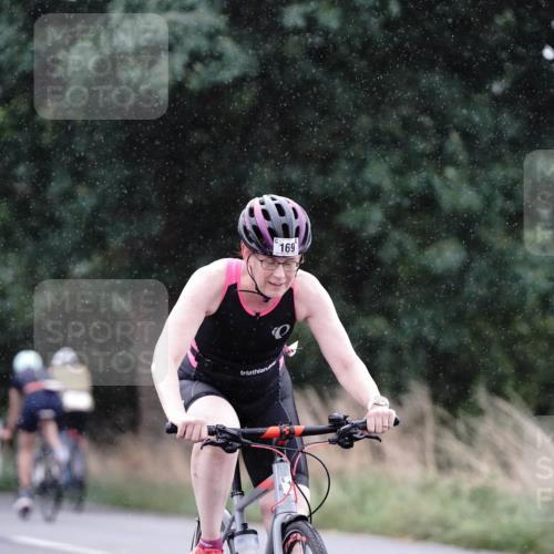 30.08.2026 - Elbe Triathlon Hamburg Michael Burmester http://msf.ph/oto/10113047 30.08.2026 15:44:25 Radfahren 169 meine-sportfotos.de