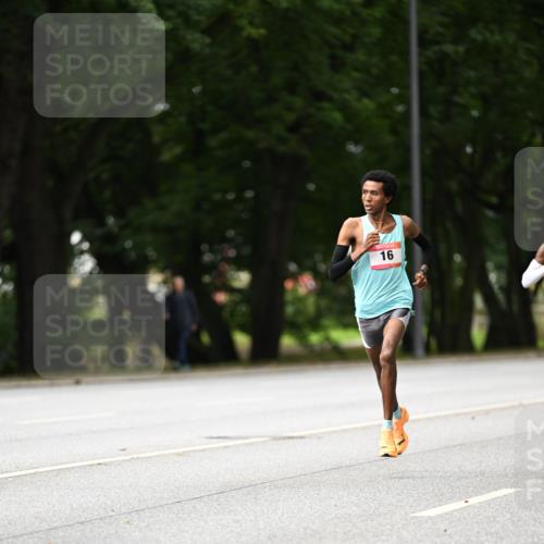 06.09.2026 - CURREX Alsterlauf Dr. Thomas Lammeyer http://msf.ph/oto/10113059 06.09.2026 09:03:49 Laufen 16 meine-sportfotos.de