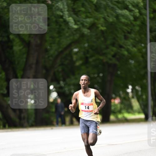 06.09.2026 - CURREX Alsterlauf Dr. Thomas Lammeyer http://msf.ph/oto/10113073 06.09.2026 09:03:52 Laufen 14 meine-sportfotos.de