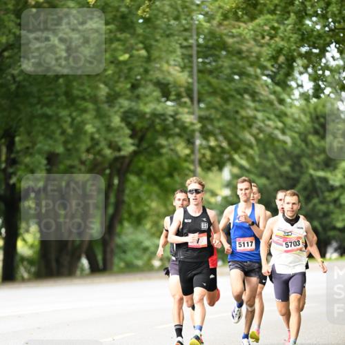 06.09.2026 - CURREX Alsterlauf Dr. Thomas Lammeyer http://msf.ph/oto/10113093 06.09.2026 09:04:11 Laufen 5117, 5703 meine-sportfotos.de