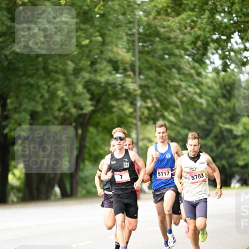 06.09.2026 - CURREX Alsterlauf Dr. Thomas Lammeyer http://msf.ph/oto/10113096 06.09.2026 09:04:12 Laufen 7, 5117, 5703 meine-sportfotos.de