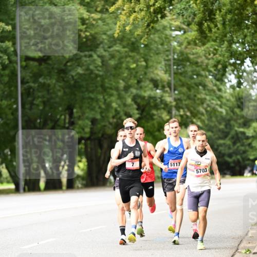 06.09.2026 - CURREX Alsterlauf Dr. Thomas Lammeyer http://msf.ph/oto/10113099 06.09.2026 09:04:13 Laufen 5117, 5703 meine-sportfotos.de