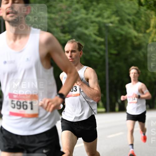 06.09.2026 - CURREX Alsterlauf Dr. Thomas Lammeyer http://msf.ph/oto/10113182 06.09.2026 09:04:26 Laufen 5961, 03 meine-sportfotos.de