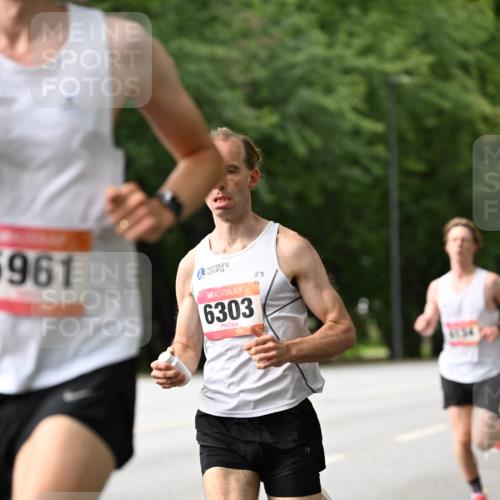 06.09.2026 - CURREX Alsterlauf Dr. Thomas Lammeyer http://msf.ph/oto/10113183 06.09.2026 09:04:26 Laufen 961, 6303 meine-sportfotos.de