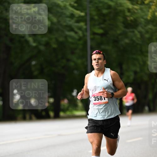 06.09.2026 - CURREX Alsterlauf Dr. Thomas Lammeyer http://msf.ph/oto/10113197 06.09.2026 09:04:29 Laufen 358 meine-sportfotos.de