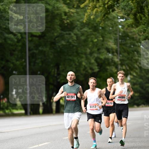 06.09.2026 - CURREX Alsterlauf Dr. Thomas Lammeyer http://msf.ph/oto/10113240 06.09.2026 09:04:36 Laufen 4191, 6117, 5570, 4499 meine-sportfotos.de