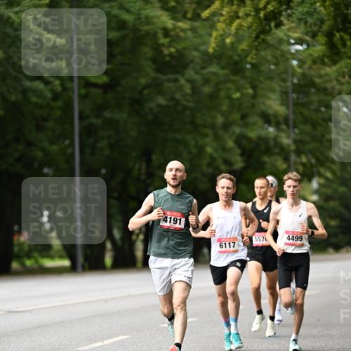 06.09.2026 - CURREX Alsterlauf Dr. Thomas Lammeyer http://msf.ph/oto/10113241 06.09.2026 09:04:36 Laufen 4191, 6117, 557, 4499 meine-sportfotos.de