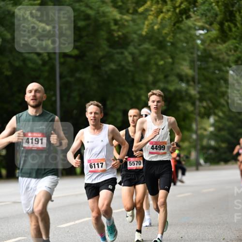 06.09.2026 - CURREX Alsterlauf Dr. Thomas Lammeyer http://msf.ph/oto/10113248 06.09.2026 09:04:38 Laufen 4191, 6117, 5570, 4499 meine-sportfotos.de