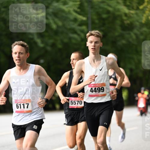 06.09.2026 - CURREX Alsterlauf Dr. Thomas Lammeyer http://msf.ph/oto/10113257 06.09.2026 09:04:39 Laufen 3, 6117, 5570, 4499 meine-sportfotos.de