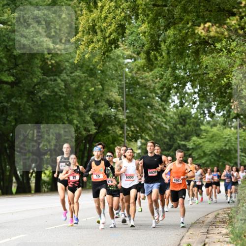 06.09.2026 - CURREX Alsterlauf Dr. Thomas Lammeyer http://msf.ph/oto/10113278 06.09.2026 09:04:43 Laufen 414, 25, 15, 6000, 578, 5039, 4907 meine-sportfotos.de