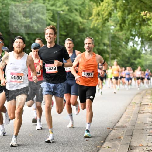 06.09.2026 - CURREX Alsterlauf Dr. Thomas Lammeyer http://msf.ph/oto/10113298 06.09.2026 09:04:47 Laufen 5, 57, 6000, 5039, 814, 34, 4907 meine-sportfotos.de