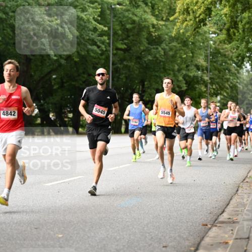 06.09.2026 - CURREX Alsterlauf Dr. Thomas Lammeyer http://msf.ph/oto/10113315 06.09.2026 09:04:50 Laufen 5045, 8194, 24, 4842, 5545, 5617, 5455 meine-sportfotos.de