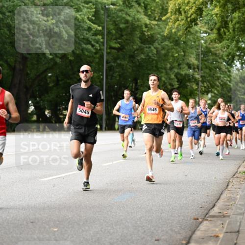 06.09.2026 - CURREX Alsterlauf Dr. Thomas Lammeyer http://msf.ph/oto/10113316 06.09.2026 09:04:50 Laufen 4842, 5545, 5045, 94, 5994, 5617, 5455 meine-sportfotos.de