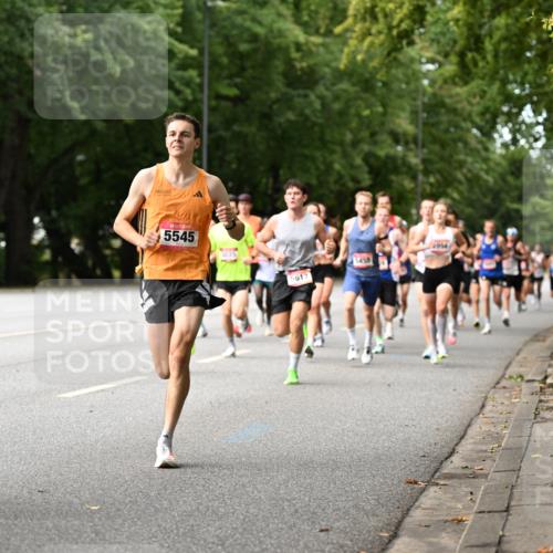 06.09.2026 - CURREX Alsterlauf Dr. Thomas Lammeyer http://msf.ph/oto/10113322 06.09.2026 09:04:51 Laufen 045, 5545, 5617, 5455, 994 meine-sportfotos.de
